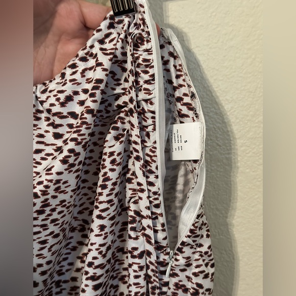 🌵Leopard Print Asymmetrical Skirt with Leg Slit - Picture 4 of 6